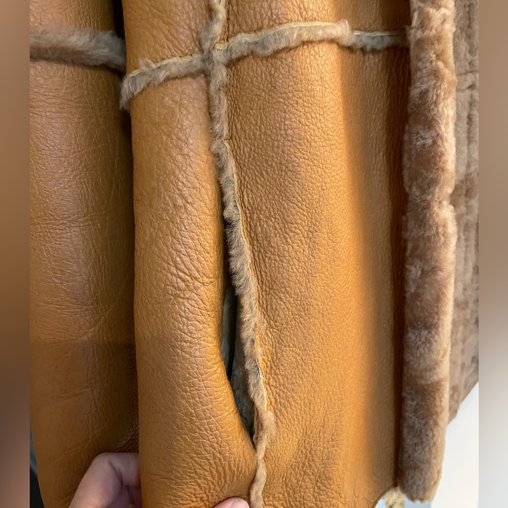 Rem Garson Tan Shearling Jacket - Picture 9 of 10